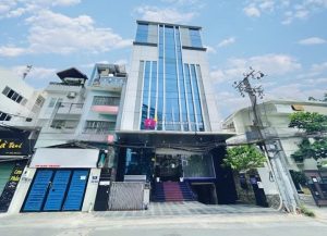 Cho Thuê Nhà Mặt Tiền 19 Hoàng Minh Giám Phường 9 Quận Phú Nhuận