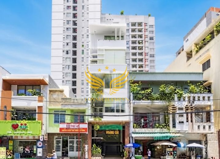 Cho Thuê Toà Nhà 82 Hồng Hà Phường 2 Quận Tân Bình