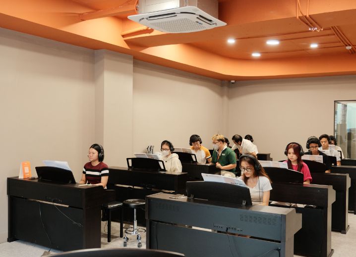 Cho Thuê Mặt Bằng Mặt Tiền Số 287-289 Hoàng Diệu Phường Khánh Hội Quận 4