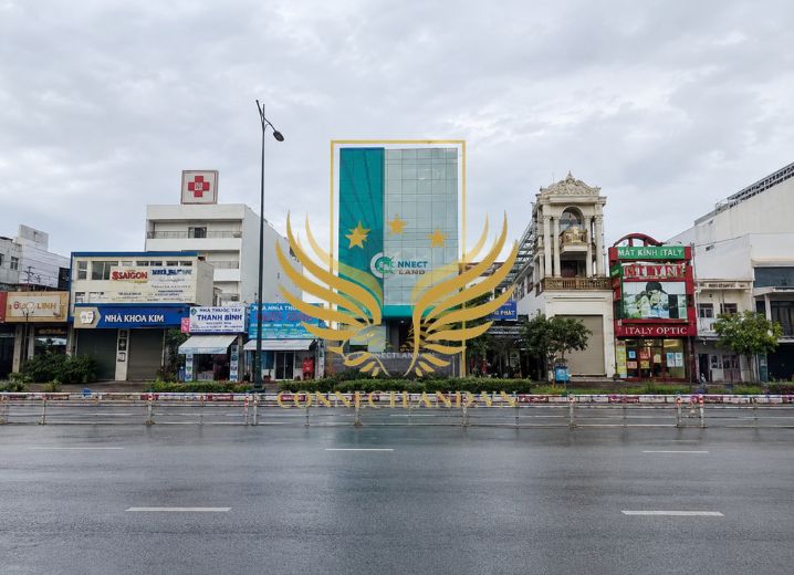 Cho thuê tòa nhà 693-695 Lê Văn Việt Phường Tân Phú Quận 9