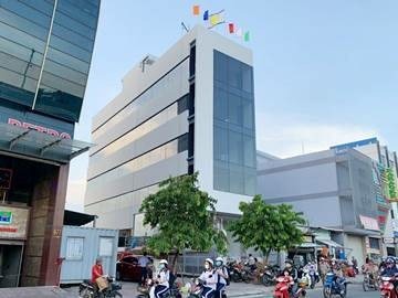 Cho Thuê Tòa Nhà Mặt Tiền 681 Đường Lê Văn Việt, Phường Tân Phú, Quận 9, DT: 6x30m, 1 Hầm 1 Trệt 4 Lầu Thang Máy, DTSD 990m2