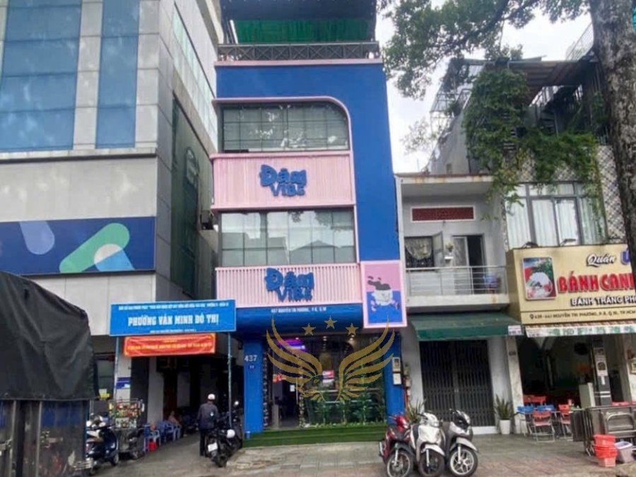 Cho Thuê Mặt Bằng Mặt Tiền Số 437 Đường Nguyễn Tri Phương, Phường 8, Quận 10, DT: 4.5x12m, 1 trệt 2 lầu ST, DTSD: 200m2