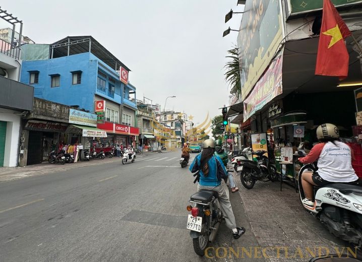 Cho Thuê Mặt Bằng 129-131 Lê Văn Sỹ Phường 13 Quận Phú Nhuận