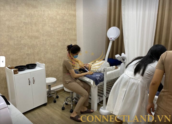 Cho Thuê Mặt Bằng 220 Thành Thái Phường 15 Quận 10
