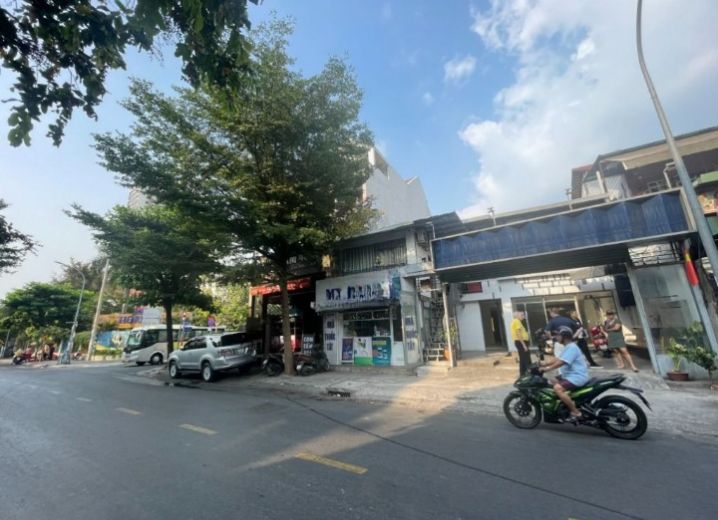 Cho Thuê Mặt Bằng Mặt Tiền 38 Quốc Hương Phường Thảo Điền Quận 2