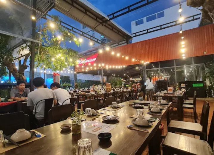 Cho Thuê Mặt Bằng GÓC 2MT 436 Nguyễn Thị Thập Phường Tân Quy Quận 7