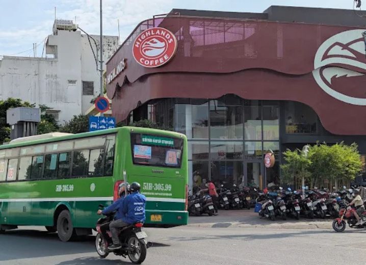 Cho Thuê Mặt Bằng 740A Nguyễn Kiệm Phường 4 Quận Phú Nhuận