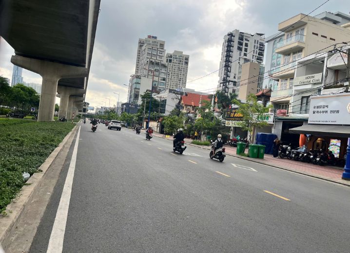 Cho Thuê Mặt Bằng Mặt Tiền 81 Xa Lộ Hà Nội Phường Thảo Điền Quận 2