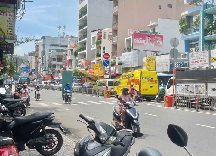 Cho Thuê Mặt Bằng 82 Bạch Đằng Phường 24 Quận Bình Thạnh