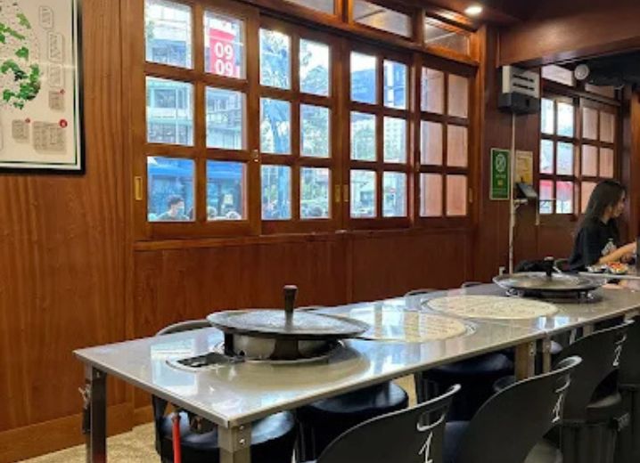 Cho Thuê Mặt Bằng 95B-97-99 Trần Hưng Đạo Phường Cầu Ông Lãnh Quận 1