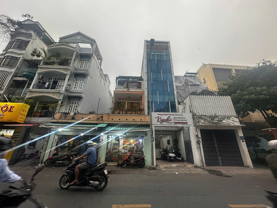 Cho Thuê Mặt Bằng Mặt Tiền Số 99 Đường Trần Đình Xu, Phường Nguyễn Cư Trinh, Quận 1, DT: 4x18m, 1 Trệt, 1 Lửng, 3 Lầu, ST, DTSD: 300m2