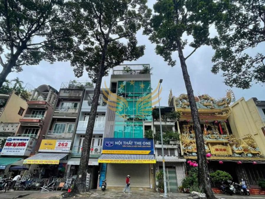Cho Thuê Mặt Bằng Mặt Tiền Số 256-258 Đường Ngô Gia Tự, Phường 4, Quận 10, DT: 6x21m, 1 trệt 3 lầu thang máy, DTSD: 500m2