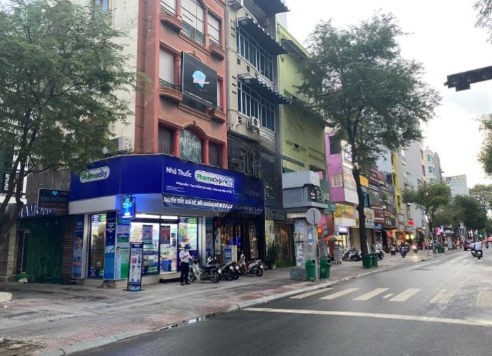 Cho Thuê Mặt Bằng 11 Lê Thánh Tôn Phường Bến Nghé Quận 1
