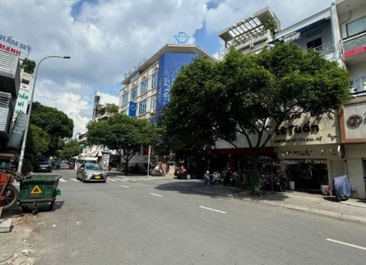 Cho Thuê Mặt Bằng 131 Lê Thị Riêng Phường Bến Thành Quận 1