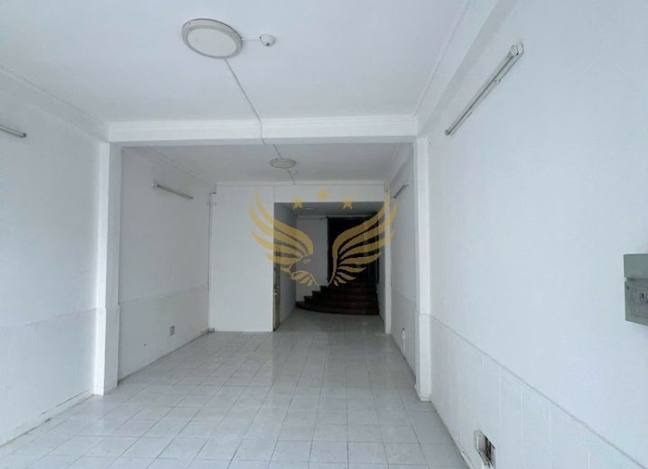 Cho Thuê Mặt Bằng 160 Nguyễn Trãi Phường 3 Quận 5