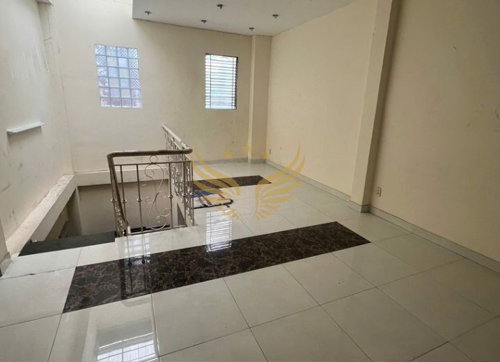 Cho Thuê Mặt Bằng 217 Ngô Gia Tự Phường 4 Quận 10