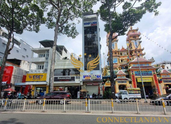 Cho Thuê Mặt Bằng 881 Trần Hưng Đạo Phường 1 Quận 5