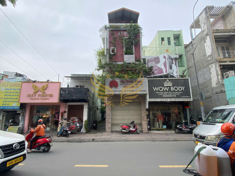 Cho Thuê Mặt Bằng GÓC 2MT số 121 Đường Lê Văn Sỹ , Phường 13, Quận Phú Nhuận, DT: 4x17m, 1 trệt, 3 lầu, DTSD: 272 m2