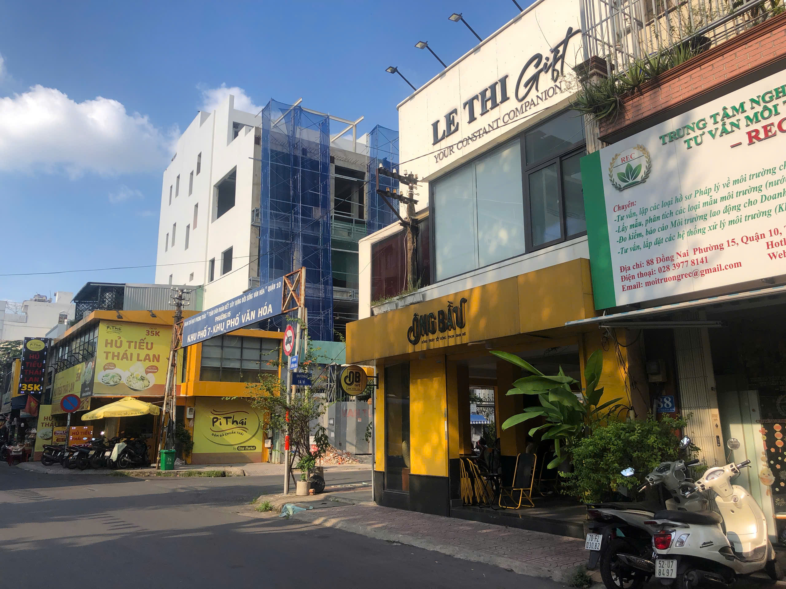 Cho thuê nhà GÓC 2MT số S13 đường Ba Vì và Đồng Nai, phường 15, Quận 10, DT: 8x9m, 1 trệt, 1 lầu, DTSD: 144m2