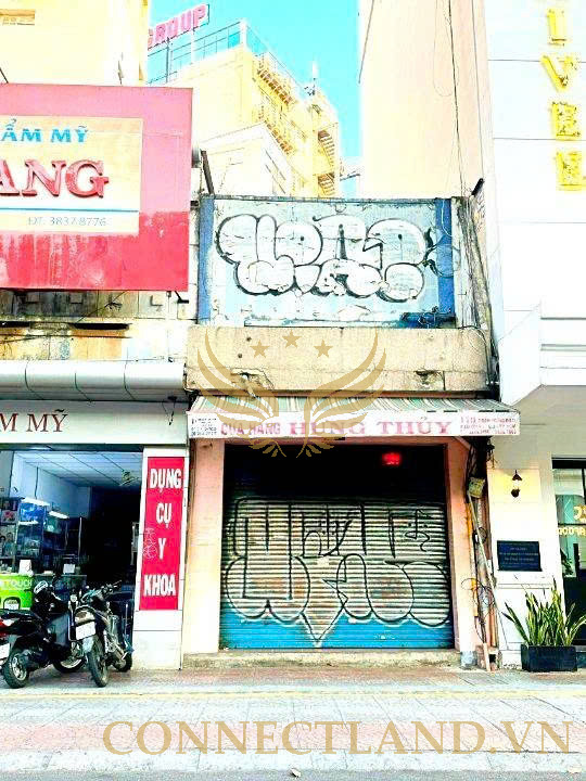 Cho Thuê Mặt Bằng Mặt Tiền 179 Đường Trần Hưng Đạo, Phường Cô Giang, Quận 1, DT: 4x25m, 1 Trệt, 1 Lửng, DTSD: 100m2