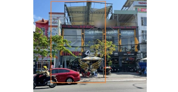 Bán Nhà Mặt Tiền 64 Đường Đồng Nai, Phường 15, Quận 10, DT: 10x30m, 1 Trệt 2 Lầu, DTSD 900m2