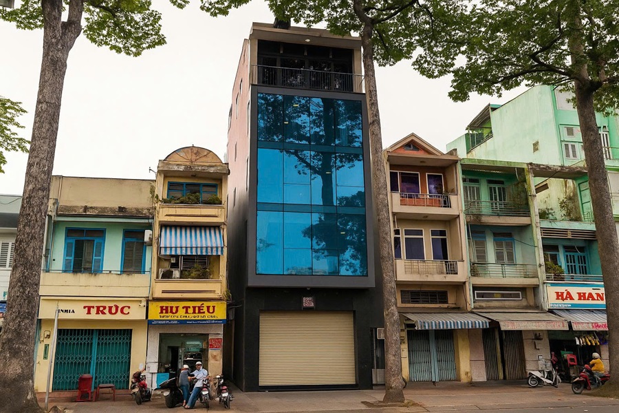 Cho Thuê Tòa Nhà Số 71-73 Đường Lý Thường Kiệt, Phường 7, Quận 11, DT: 7x20m, 1 Trệt, 1 Lửng, 4 Lầu, Thang Máy, DTSD: 700m2