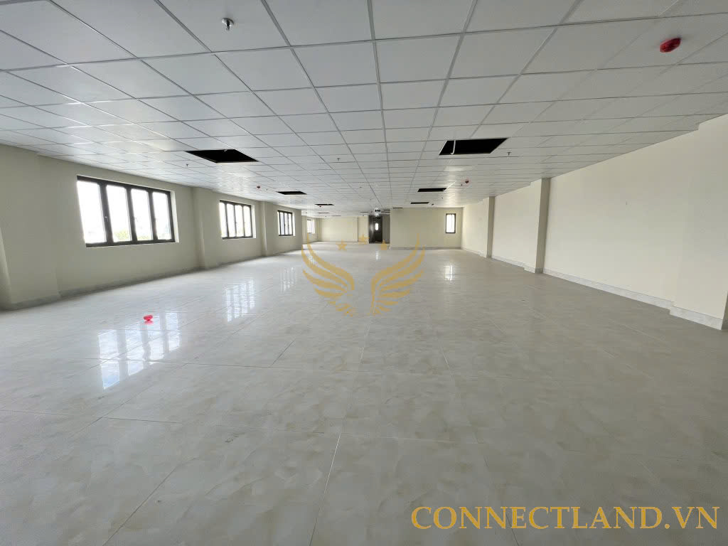 Bán nhà mặt tiền số 126 đường Võ Văn Ngân, Phường Bình Thọ, Quận Thủ Đức, DT: 16x45m, 2 hầm 1 trệt 7 lầu TM, DTCN: 700m2