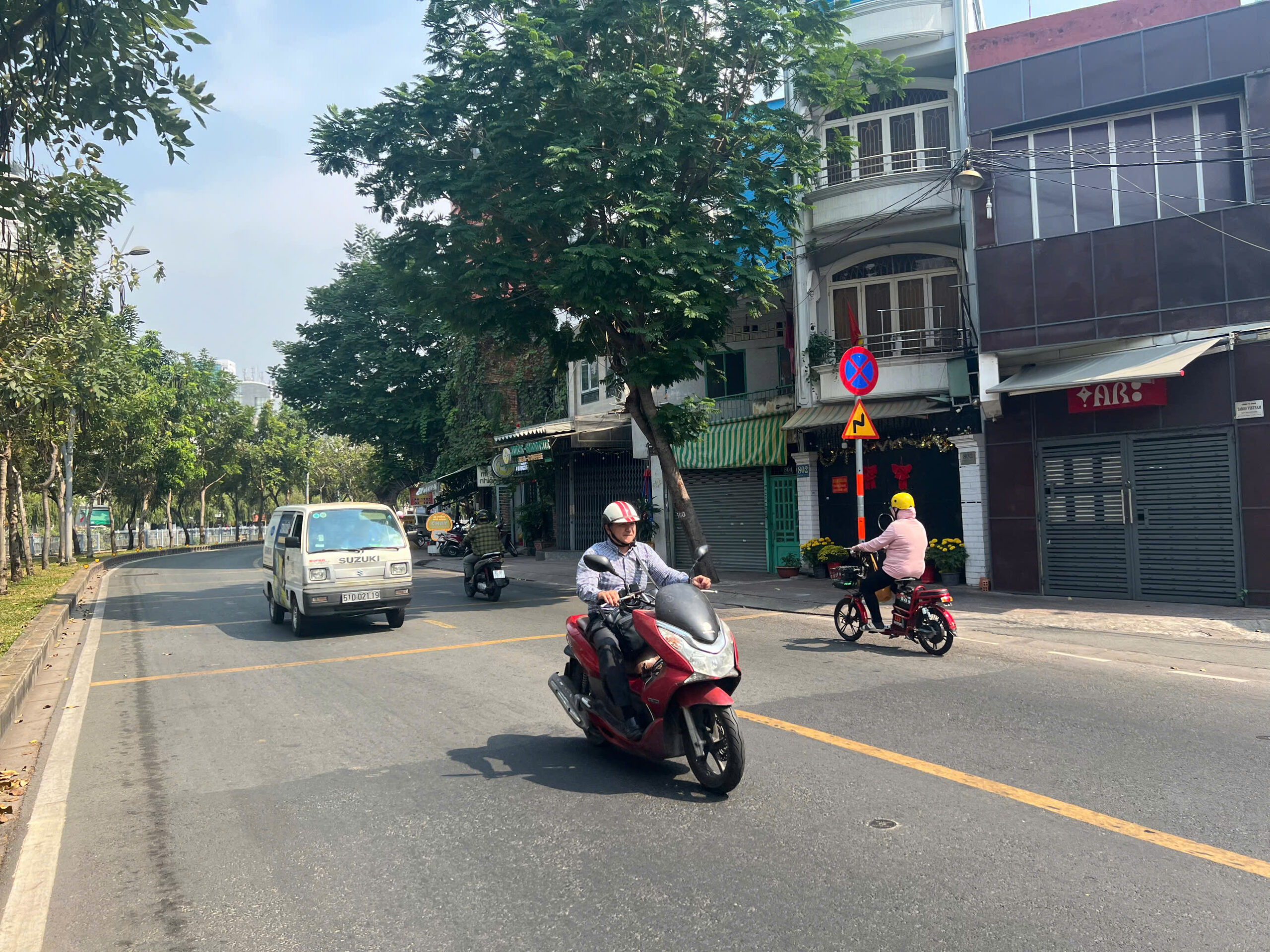 Bán Nhà Mặt Tiền số 278 Đường Tôn Đản, Phường 4, Quận 4, DT: 4x10m Nở hậu 6m, 1 trệt, 1 lầu, DTCN: 45m