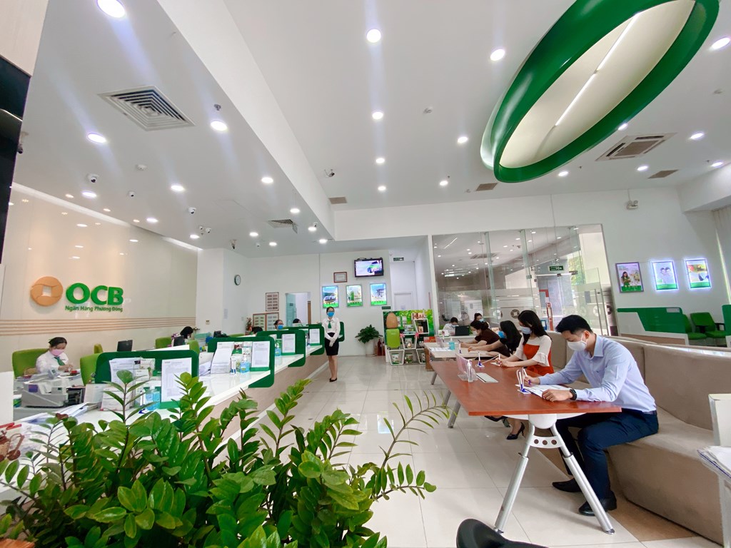 Bán Nhà Mặt Tiền số 39-41 Đường Hoàng Diệu, Phường 12, Quận 4, DT: 8.6x25m, 1 trệt 3 lầu TM, DTCN: 215m
