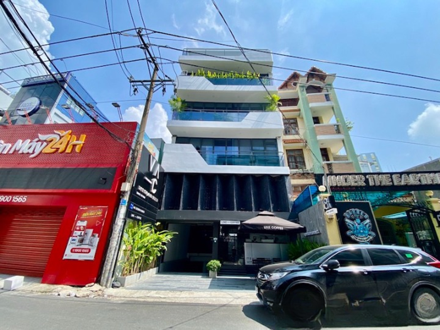 Bán Tòa Nhà Mặt Tiền Số 84A Đường Nguyễn Cửu Vân, Phường 17, Quận Bình Thạnh, DT: 8x25m, 1 Hầm, 1 Trệt, 1 Lửng, 4 Lầu, TM, DTSD: 900m2