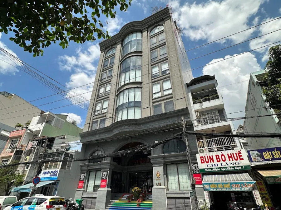 Cho Thuê Tòa Nhà Mặt Tiền Số 132-134 Đường Hoàng Ngân, phường 16, Quận 8, DT: 15.4×17.2m; 1 hầm 1 trệt 13 lầu; DTSD: 3.510m2