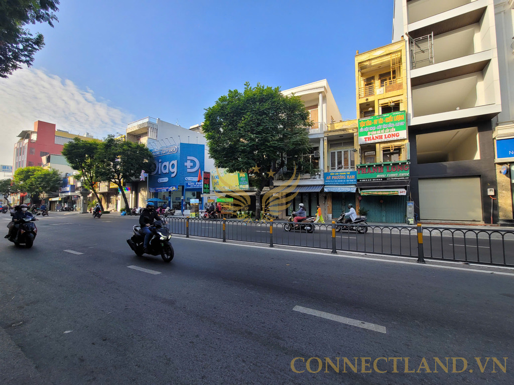 Cho Thuê Tòa Nhà 2MT Trước Sau Số 387 Đường Nguyễn Văn Luông, Phường 12, Quận 6, DT: 4.6x35m Nở hậu 6m, 1 trệt, 1 lửng, 4 lầu, thang máy, ST, DT: 147m2