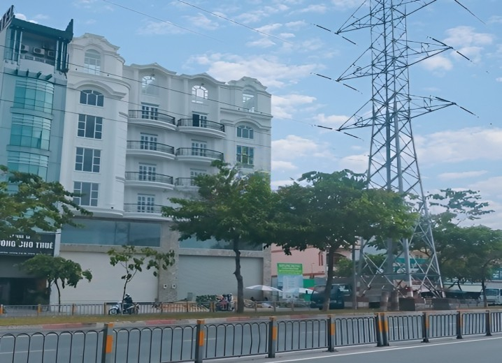 Cho Thuê Tòa Nhà Mặt Tiền Số 73 Đường Kinh Dương Vương, Phường 12, Quận 6, DT: 10x35m, 1 hầm 1 trệt 5 lầu thang máy ST, DTSD: 1.716m2