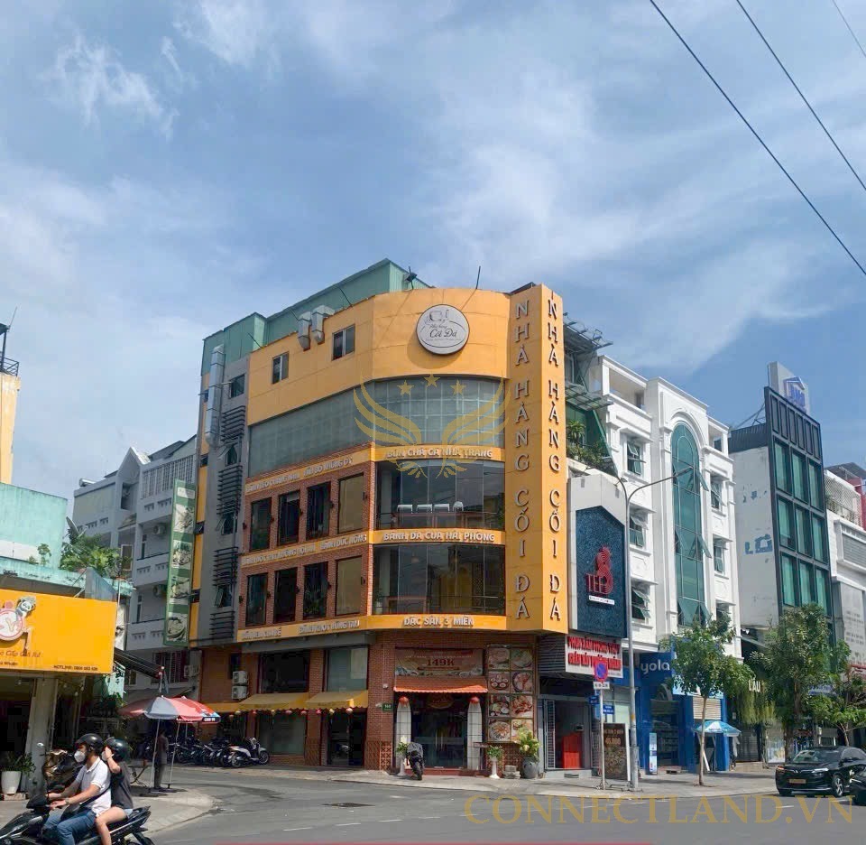 Cho Thuê Tòa Nhà Góc 2 Mặt Tiền 160 đường Phan Xích Long , phường 7, Quận Phú Nhuận, DT: 4x16m, 1 Trệt 1 Lửng 4 Lầu Thang Máy, DTSD 320m2