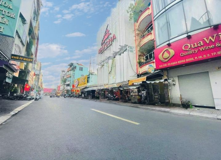 Cho Thuê Tòa Nhà GÓC 2MT số 25 Đường Rạch Bùng Binh, Phường 10, Quận 3, DT: 5x11m, 1 trệt, 3 lầu, ST, DTSD: 220 m2