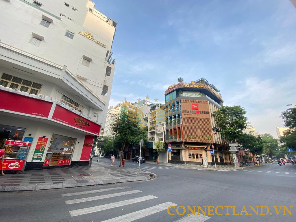 Cho Thuê Tòa Nhà GÓC 2MT số 254-256 Đường Lê Thánh Tôn và Lê Anh Xuân, Phường Bến Thành, Quận 1, DT: 8x20m, 1 trệt, 5 lầu, TM, DTSD: 960 m2