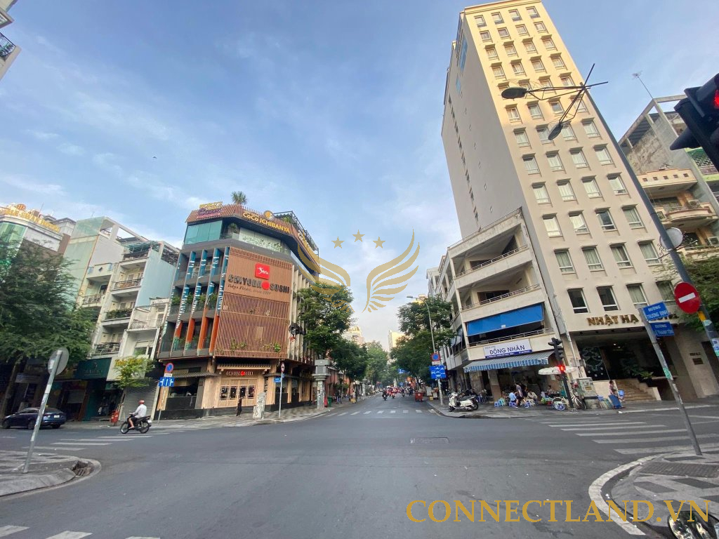 Cho Thuê Tòa Nhà GÓC 2MT số 254-256 Đường Lê Thánh Tôn và Lê Anh Xuân, Phường Bến Thành, Quận 1, DT: 8x20m, 1 trệt, 5 lầu, TM, DTSD: 960 m2