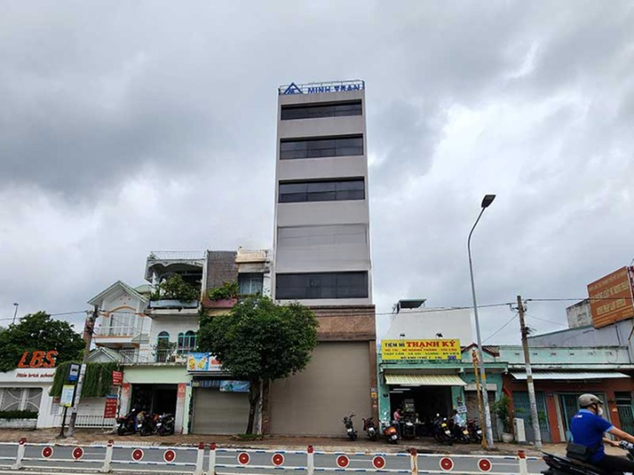 Cho Thuê Tòa Nhà Mặt Tiền 176 Đường Nguyễn Văn Lượng, Phường 17, Quận Gò Vấp,  DT: 6x37m, 1 Hầm, 1 Trệt 6 Lầu, TM, DTSD: 1.554m2