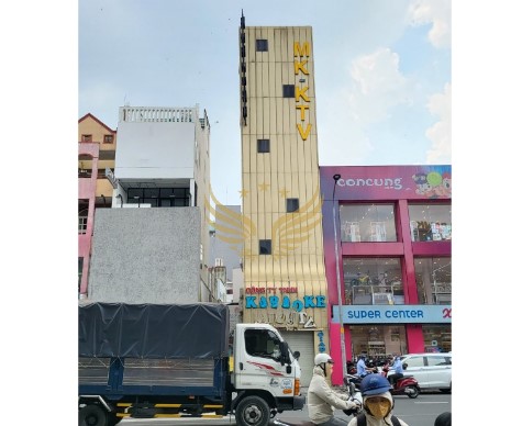 Cho Thuê Tòa Nhà Mặt Tiền 55A đường Phan Đăng Lưu, phường 7, Quận Phú Nhuận, DT: 4x27m, 1 Trệt 5 Lầu Thang máy, DTSD 648m2