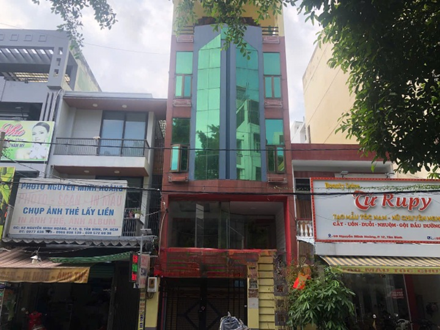 Cho Thuê Tòa Nhà Mặt Tiền 57 đường Nguyễn Minh Hoàng, phường 12, Quận Tân Bình, DT: 4.5x20m, 1 Hầm 1 Trệt 1 Lửng 4 Lầu, DTSD 450m2