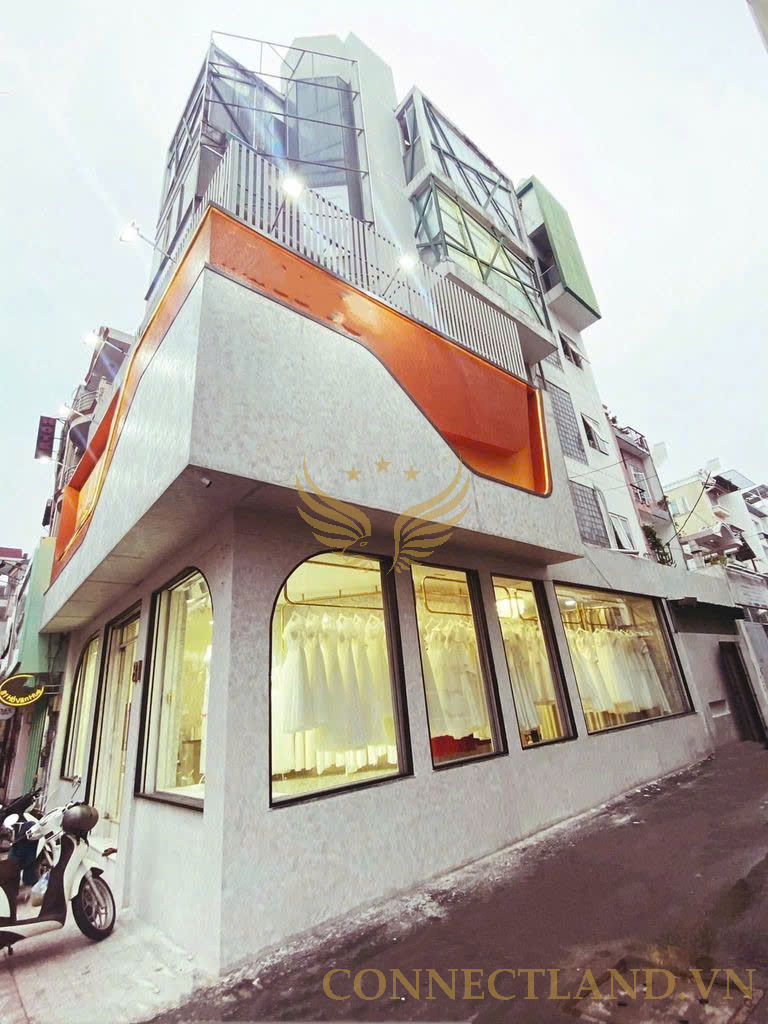 Cho Thuê Tòa Nhà Mặt Tiền 81 đường Hồ Văn Huê , Phường 9, Quận Phú Nhuận, DT: 7x16m, 1 Trệt 4 Lầu Thang Máy, DTSD 560m2