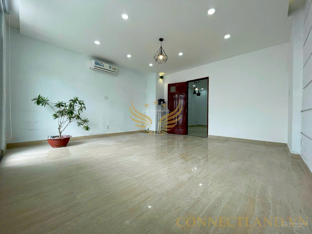 Cho Thuê Tòa Nhà Mặt Tiền S4-S5 đường Ba Vì, phường 15, Quận 10, DT: 8x25m, 1 hầm, 1 trệt, 1 lửng, 4 lầu, thang máy, DTSD: 1000m2