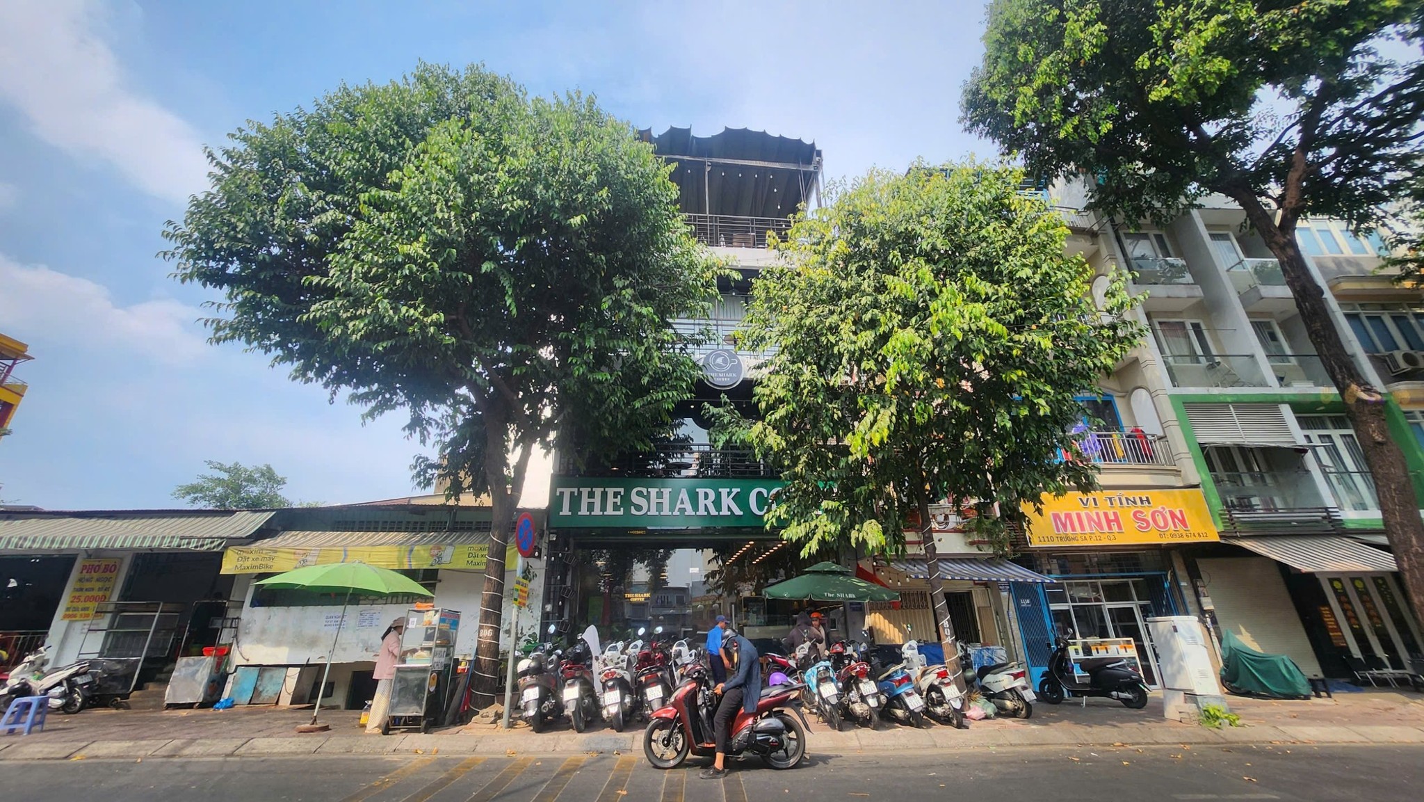 Cho Thuê Tòa Nhà Mặt Tiền số 1114 Đường Trường Sa, Phường 12, Quận 3, DT: 7x10m, 1 trệt 4 lầu ST, DTSD: 350 m2