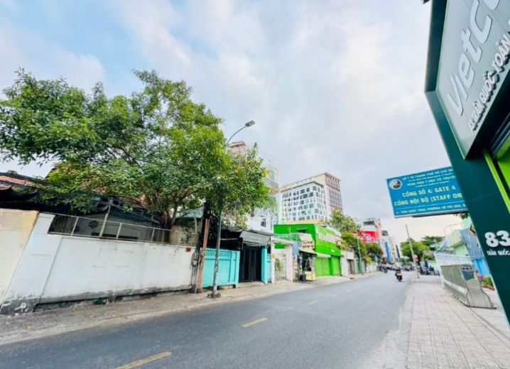 Cho Thuê Mặt Bằng Góc 2MT Số 102 Trần Quốc Toản Phường 7 Quận 3