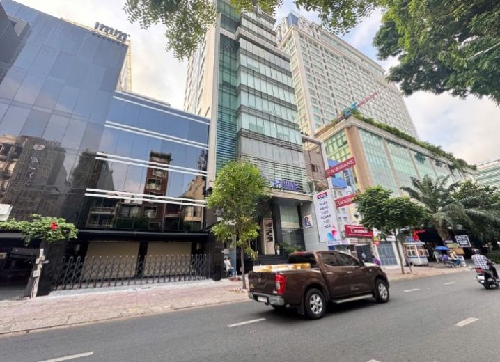 Cho Thuê Mặt Bằng Mặt Tiền 103-105 Nguyễn Đình Chiểu Phường 6 Quận 3