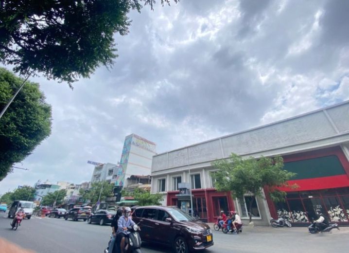 Cho Thuê Mặt Bằng Góc 2MT Số 120 Lý Thái Tổ Phường 2 Quận 3