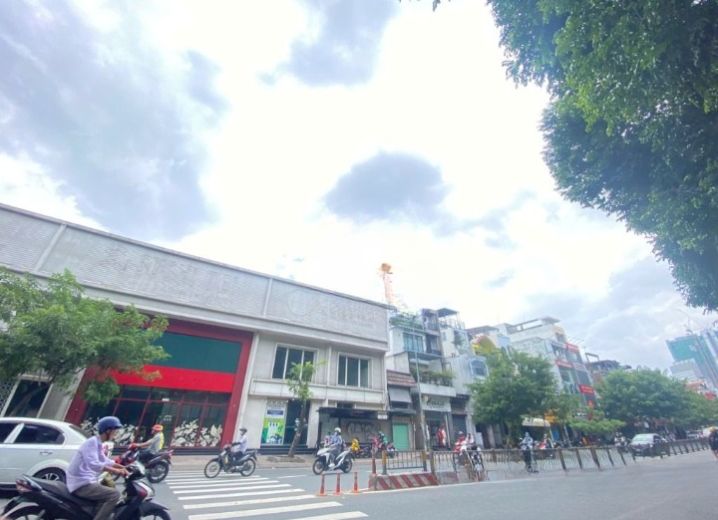 Cho Thuê Mặt Bằng Góc 2MT Số 120 Lý Thái Tổ Phường 2 Quận 3