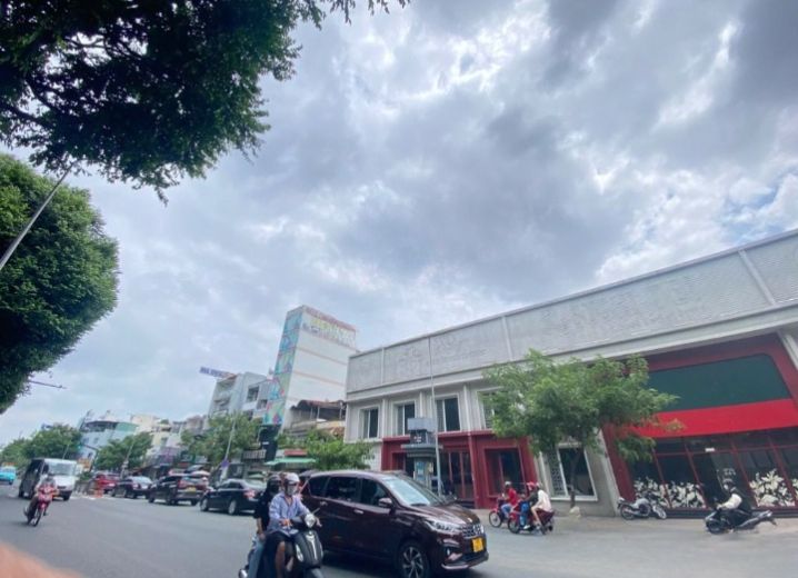 Cho Thuê Mặt Bằng Góc 2MT Số 120 Lý Thái Tổ Phường 2 Quận 3