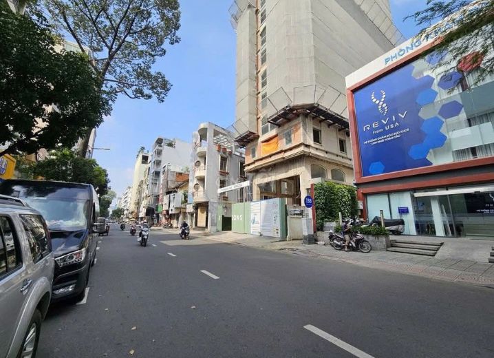 Cho Thuê Mặt Bằng 138 – 138B Lý Tự Trọng Phường Bến Thành Quận 1