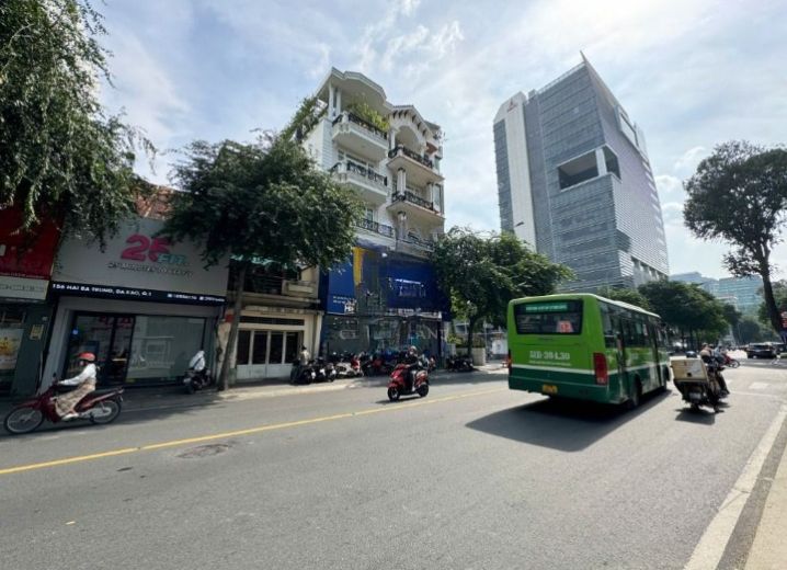 Cho Thuê Mặt Bằng 156-158 Hai Bà Trưng Phường Đa Kao Quận 1